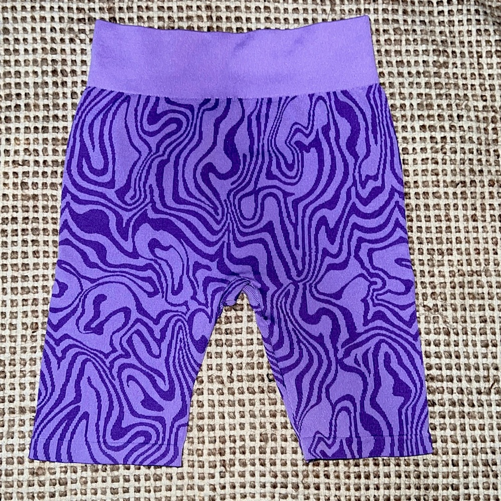 Brand: No Boundaries, Size: One Size (Stretchy), Color: Light & Dark Purple